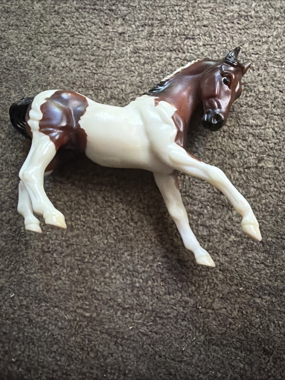 Breyer Brown and White Model Horse Plastic Stablemates Figurine 1999